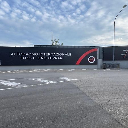 La Casa Di Giada Uscita Autostrada Di Imola Eksteriør billede