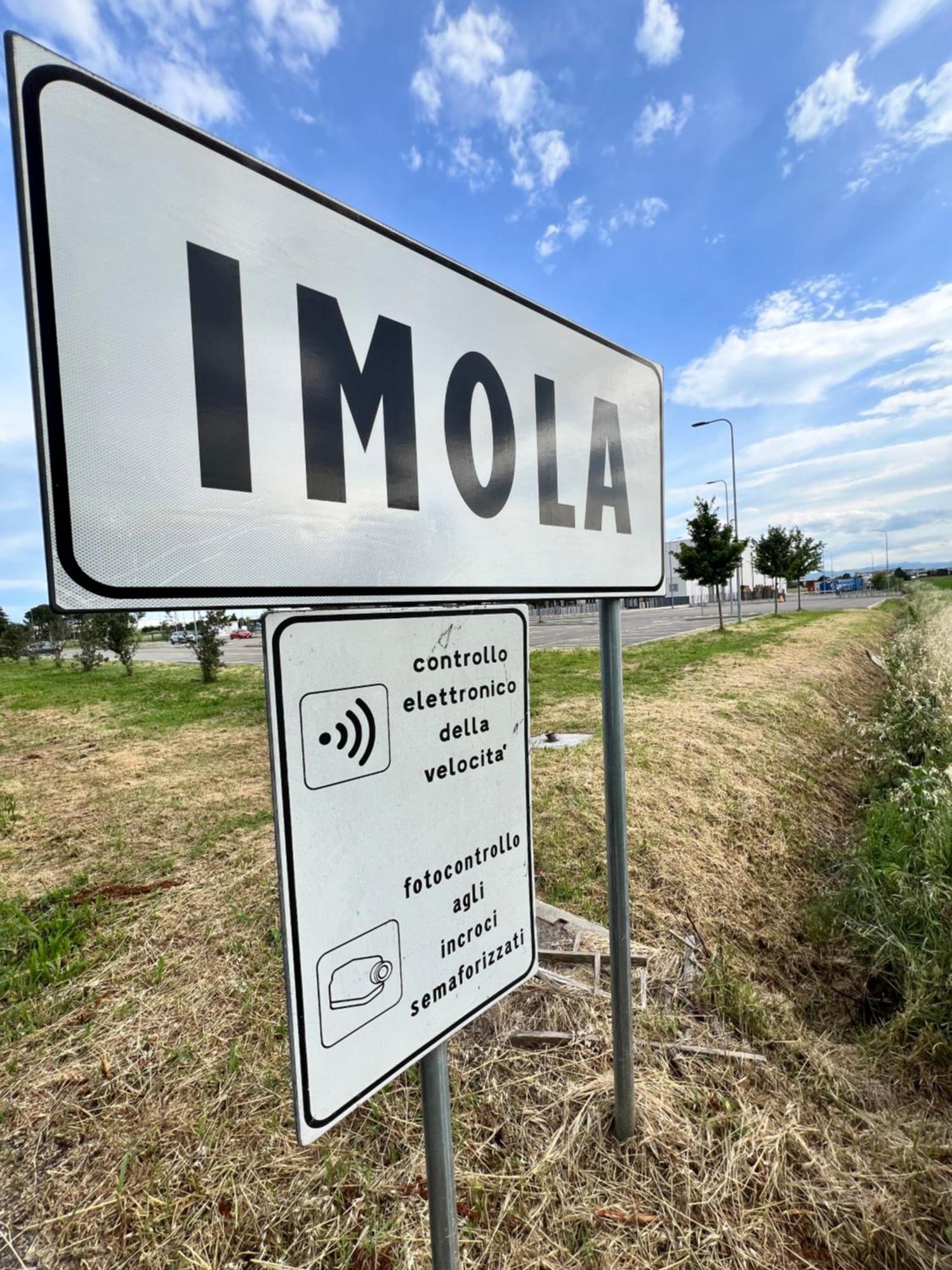 La Casa Di Giada Uscita Autostrada Di Imola Eksteriør billede