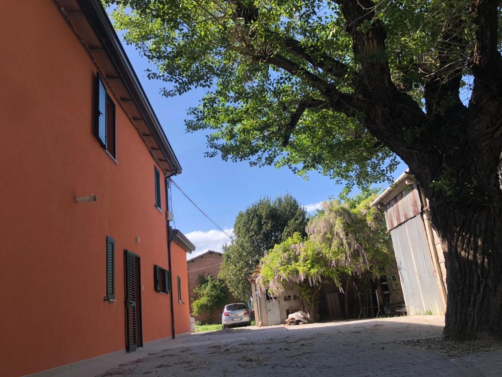 La Casa Di Giada Uscita Autostrada Di Imola Eksteriør billede