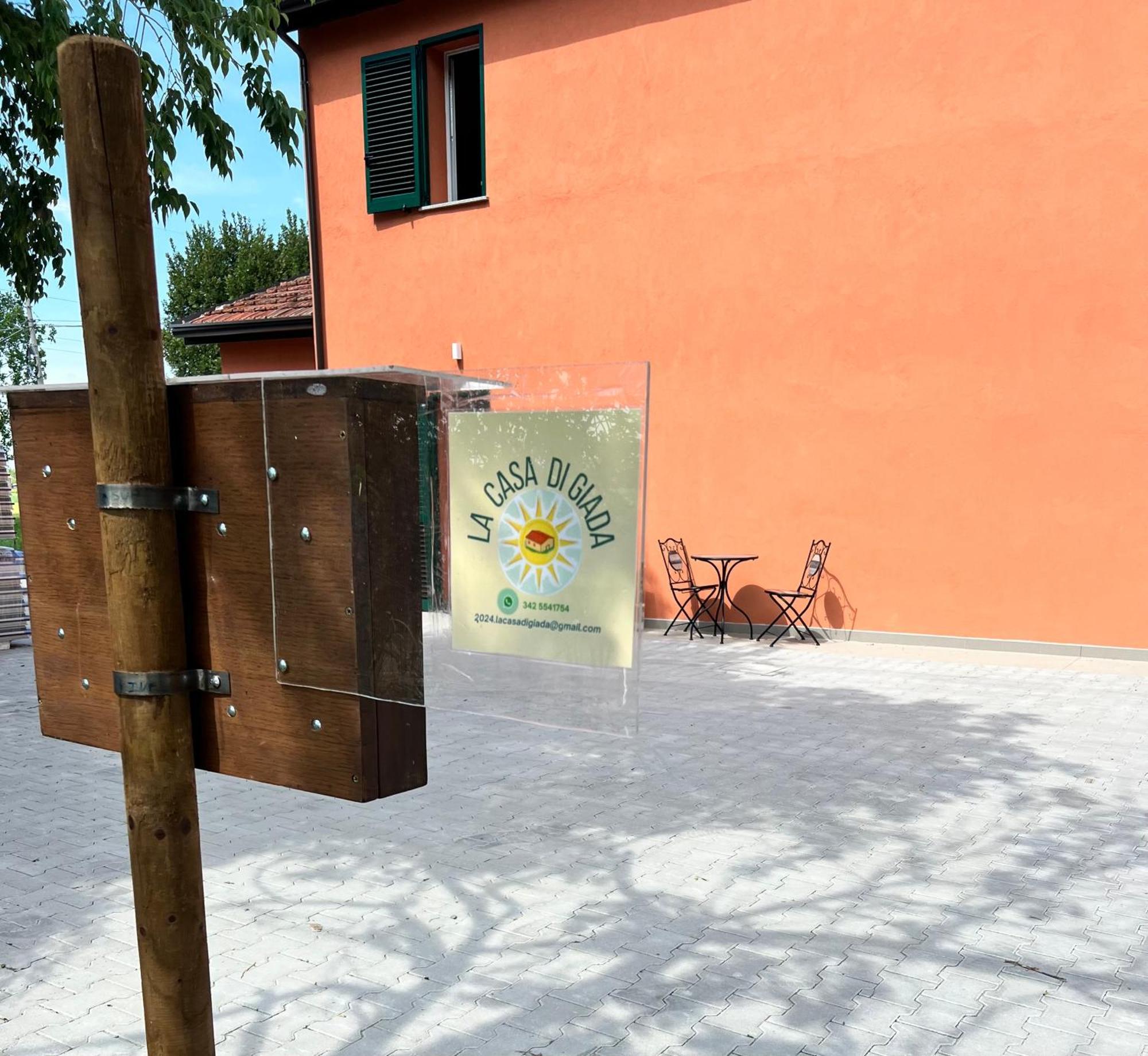 La Casa Di Giada Uscita Autostrada Di Imola Eksteriør billede