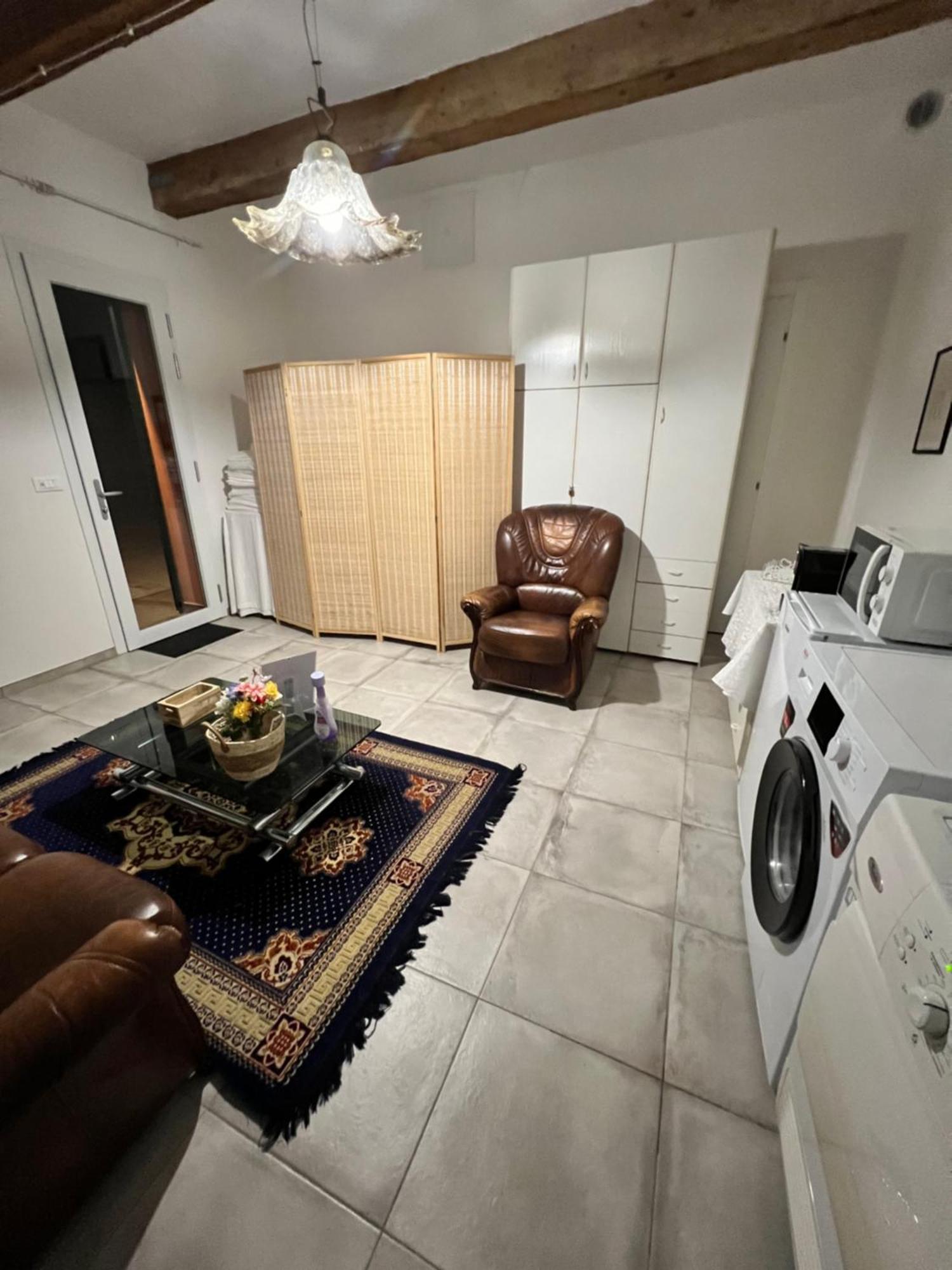 Guesthouse La Casa Di Giada Imola Eksteriør billede